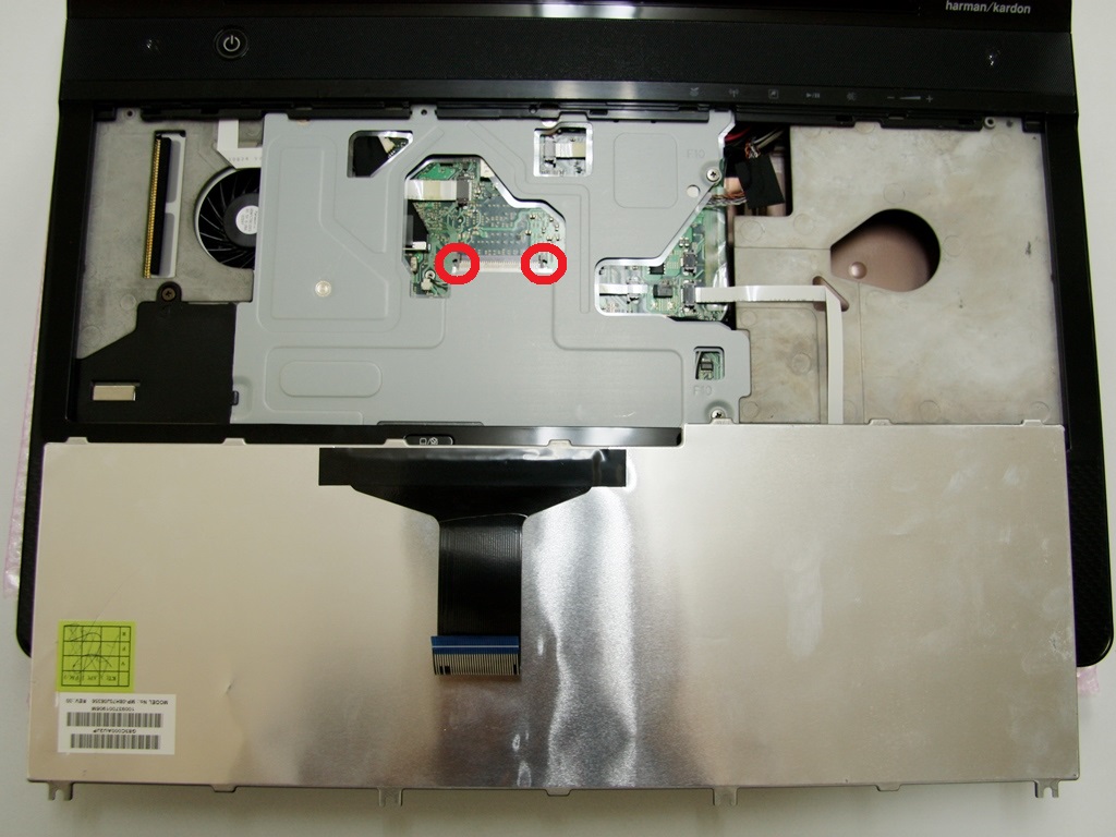 Remove Ribbon Cable of the Keyboard