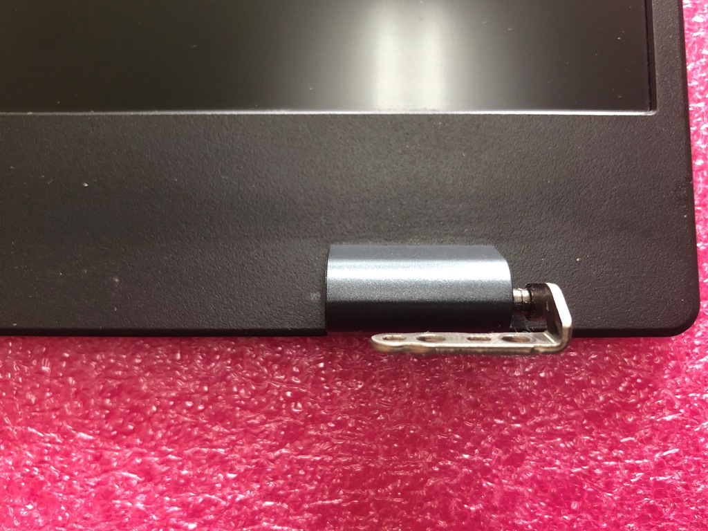 dynabook G83/KW 液晶ディスプレイ部 ヒンジカバー 右側