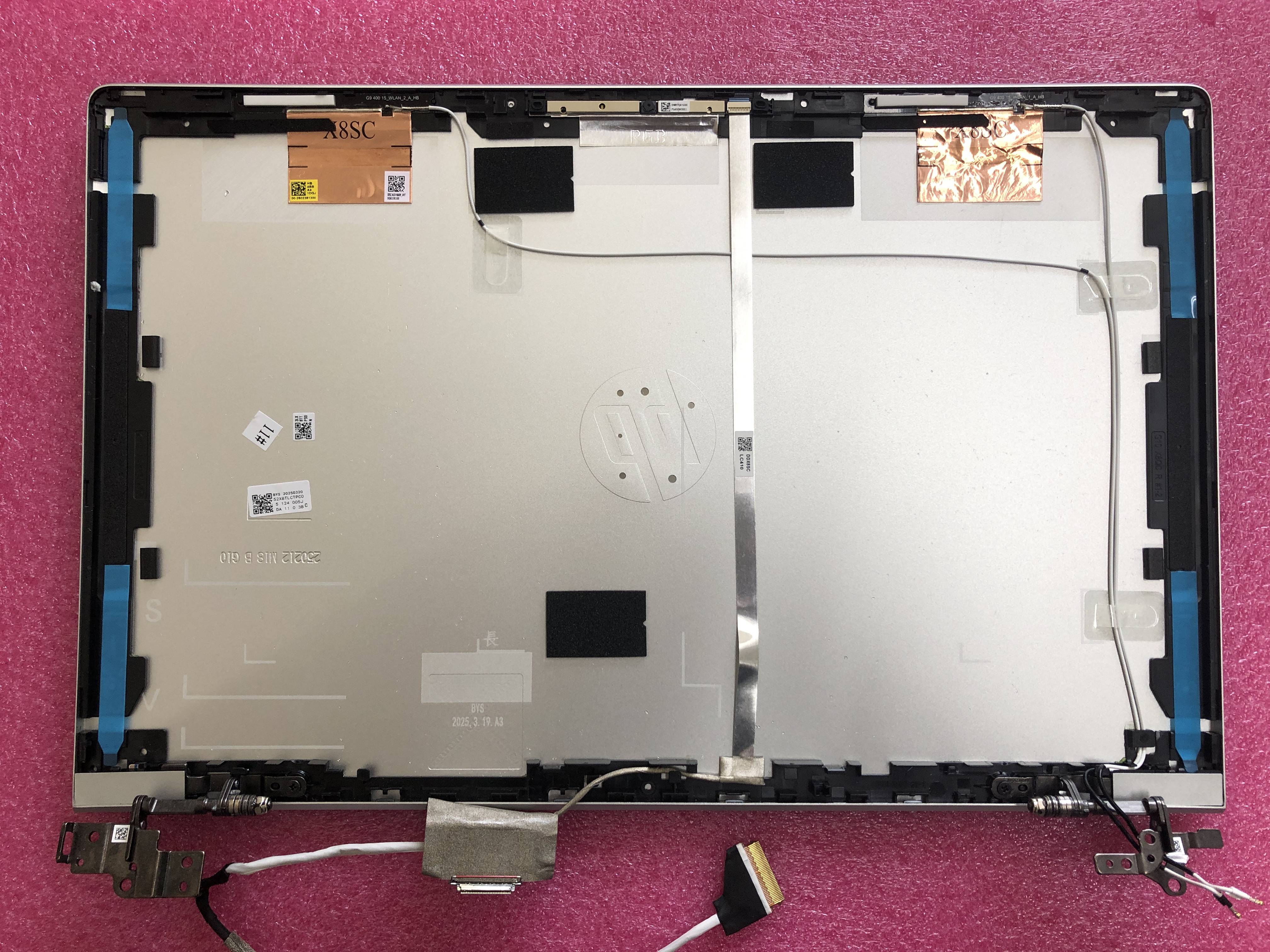 HP ProBook 450 G10 液晶ディスプレイカバー 両面テープ貼付後