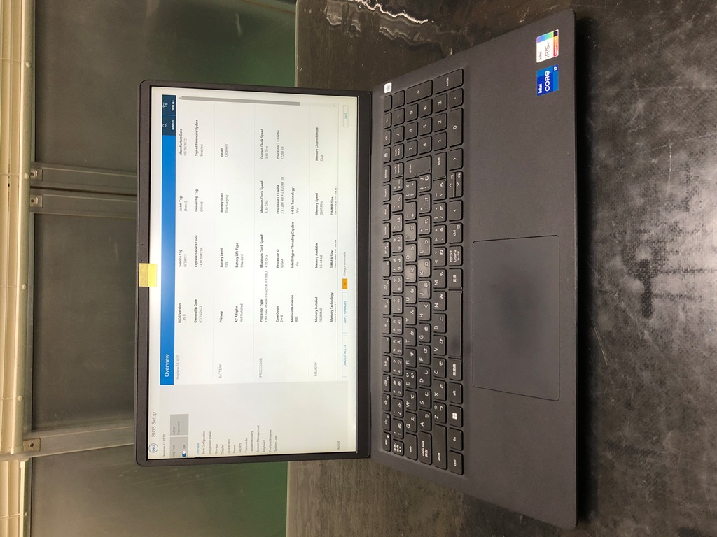DELL Inspiron 15 トップカバー 交換修理後
