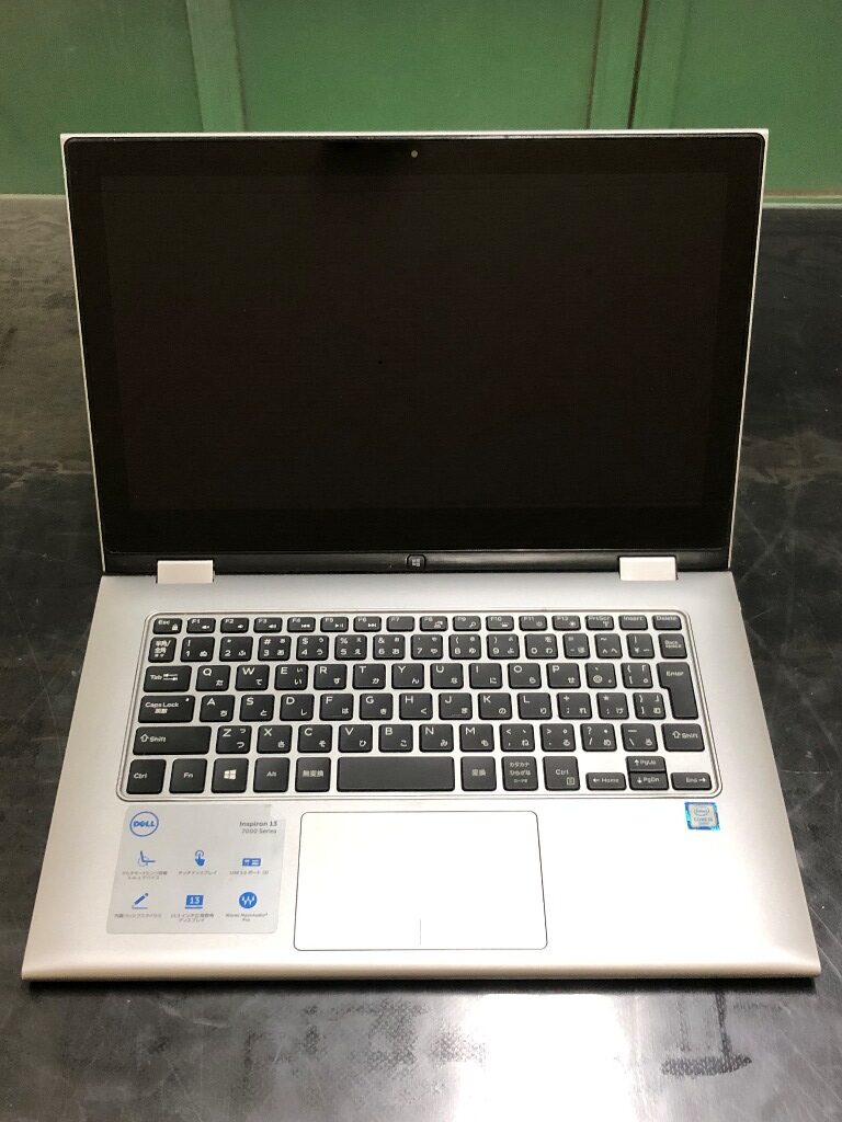 DELL Inspiron 15 3520