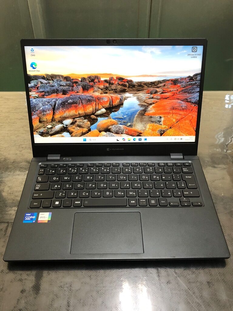 dynabook G83/HU A6GAHUAAH615 液晶パネル割れ 修理後