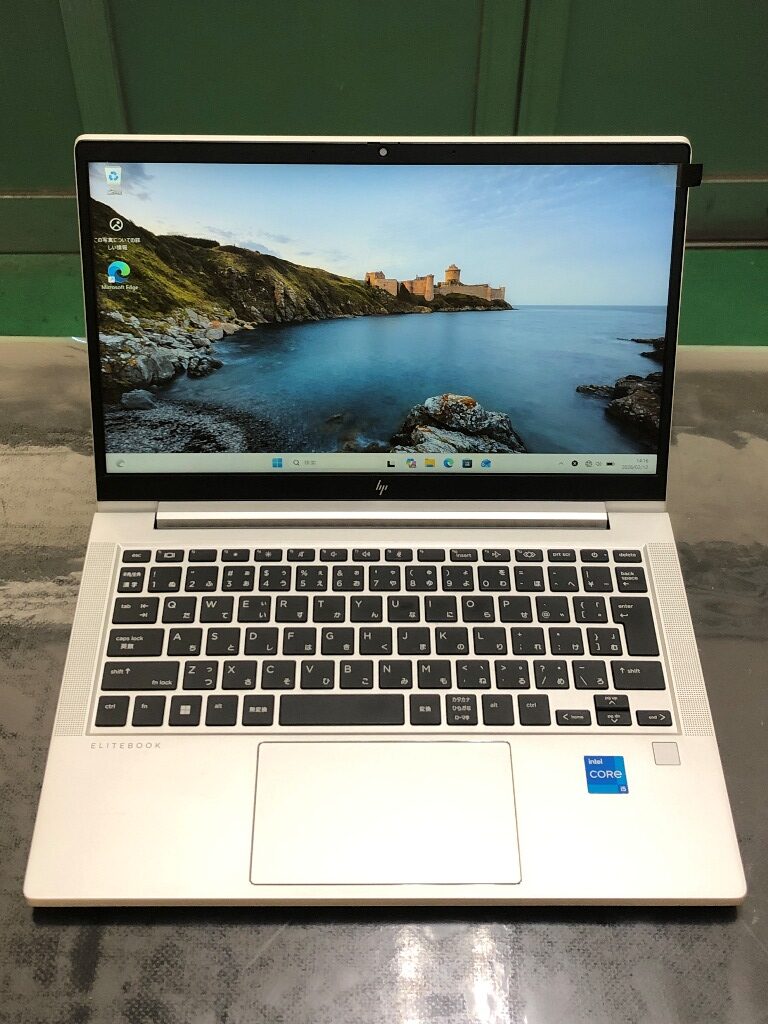 HP EliteBook 630 G10 液晶パネル割れ 修理後