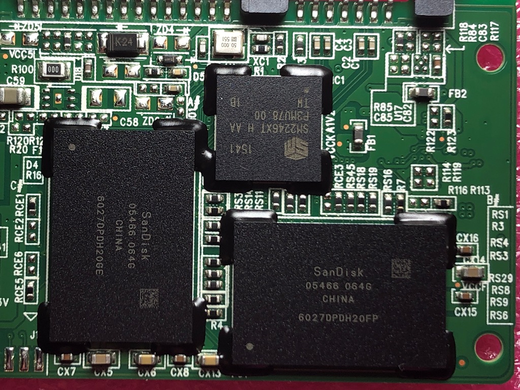 DELL Inspiron 15 3520 SSD SanDisk Z400s SD8SBAT-256G-1012 05466 064G x2 + Silicon Motion SM2246XT