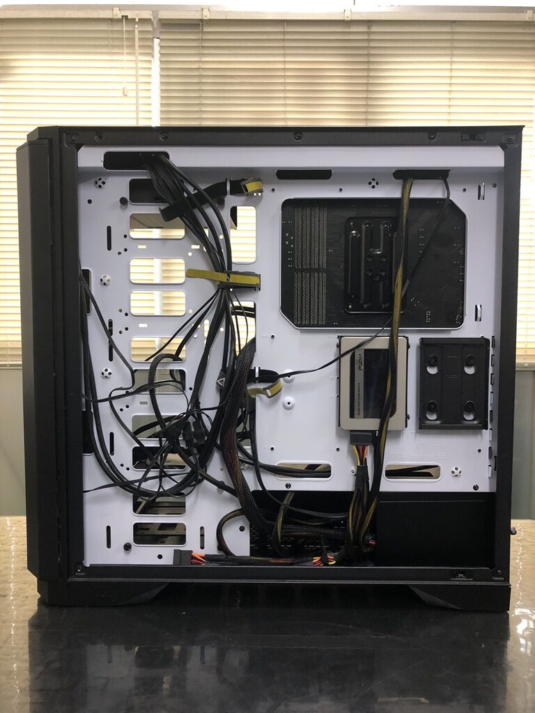 自作パソコン 電源が入らない症状 裏面